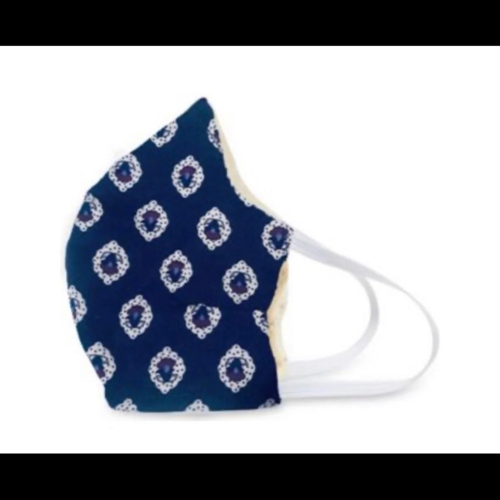 Vera Bradley Cloth Face Mask & 2 Filters